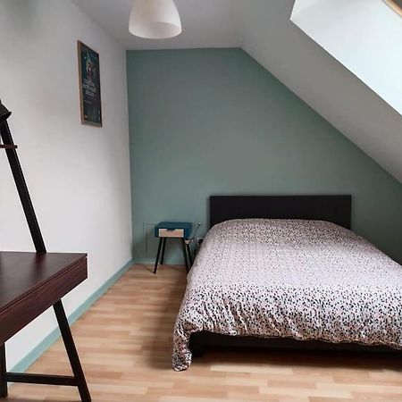 Charmant Appartement Au Calme Avec Parking 브장송 외부 사진